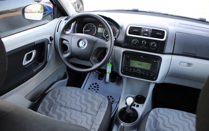 Skoda Fabia cena 13700 przebieg: 149000, rok produkcji 2007 z Sieraków małe 436